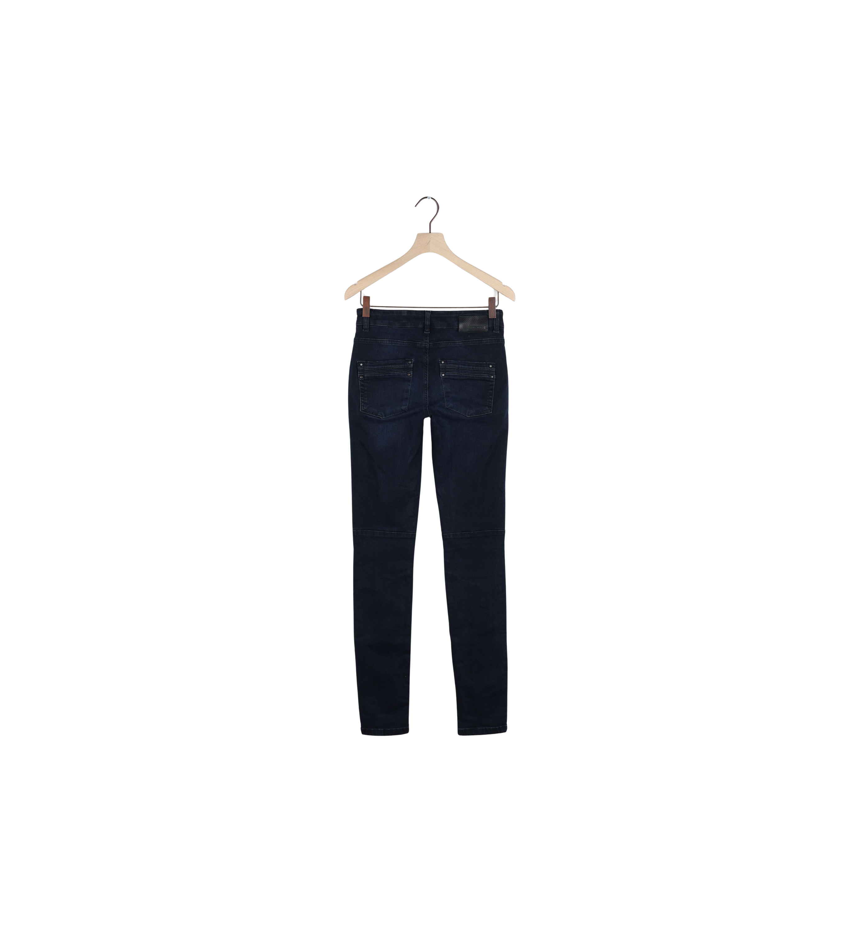 Packshot / Blue Black Denim / ReLoved